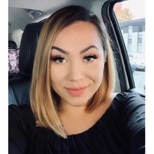 Meet your Posher, Christine